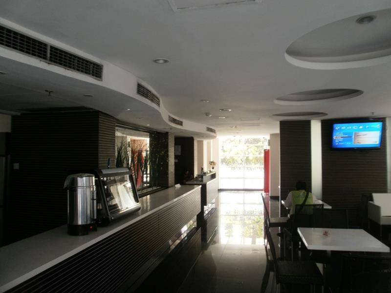 Studio One Thamrin Hotel Jakarta Exterior photo